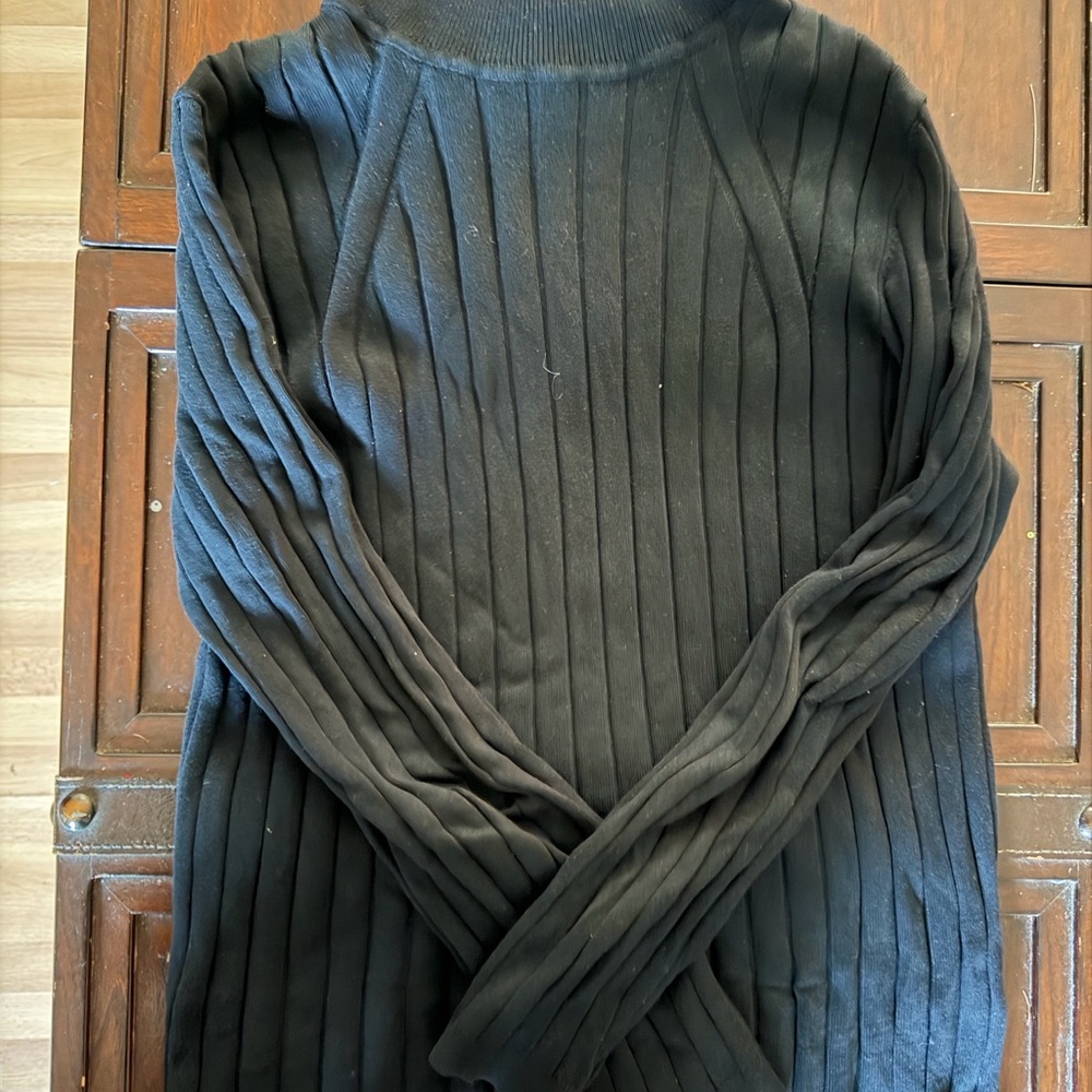 INC International Concepts Men’s Black Ribbed Turtleneck Sweater - Size M